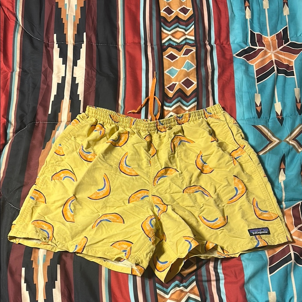 Patagonia Yellow cantaloupe baggies